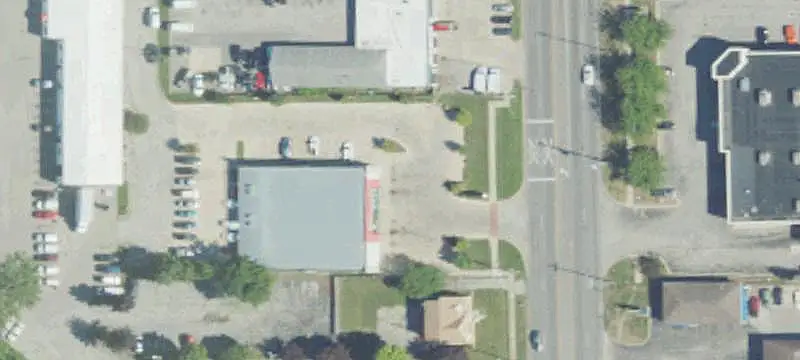 Six-Bay Auto Shop