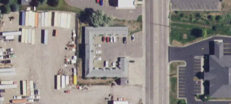 20-Unit Apartment Building