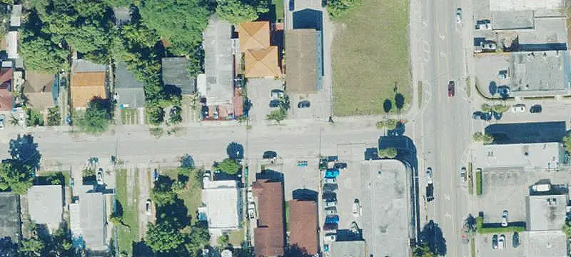 Triplex With Detached Buildings