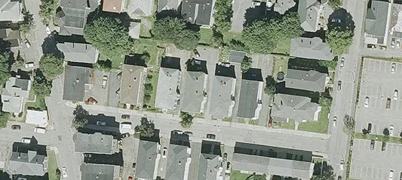 Remodeled Triplex with Parking