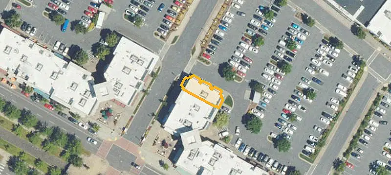 Retail Space Near Airport