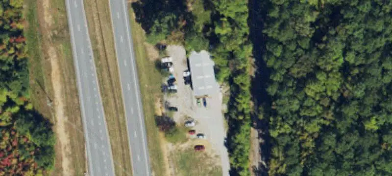 Freestanding Warehouse with Roadside Visibility