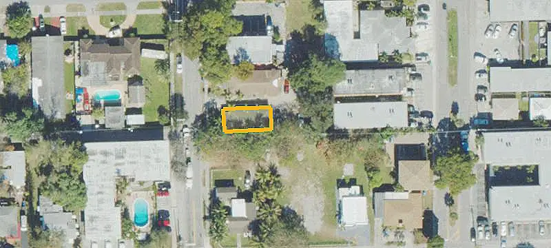 Remodeled Duplex with Parking