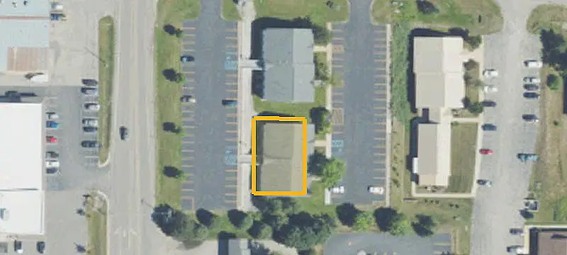 Ground-Level Office Units
