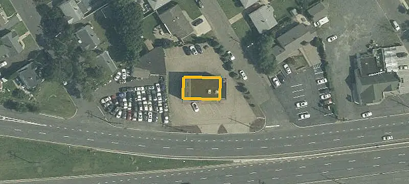Freestanding Restaurant Building