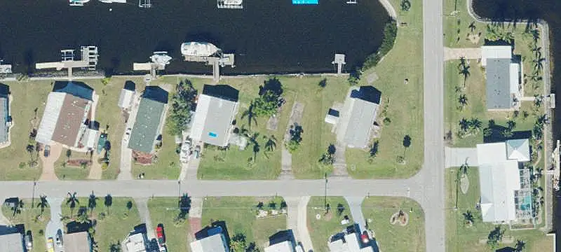 Lots/Land