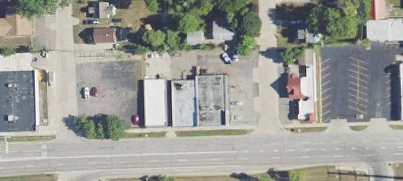 Divisible Retail Building
