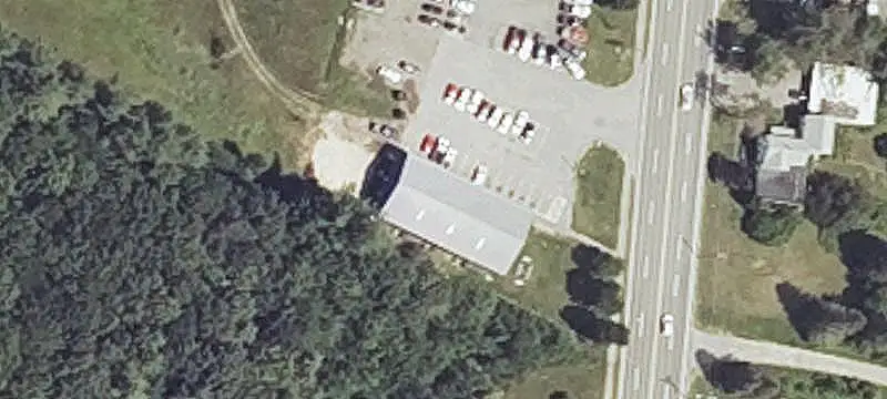 Two-Building Automotive Property