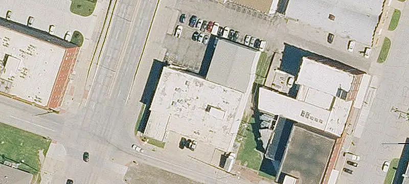 Downtown Flex Space with Basement