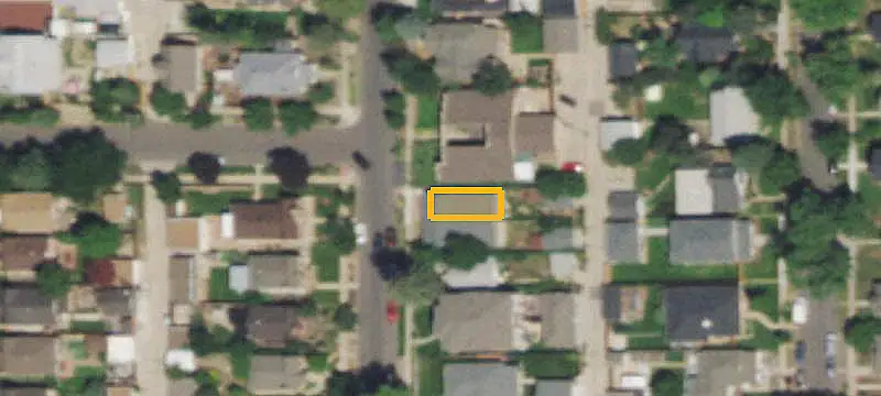 Updated Half-Duplex Income Property