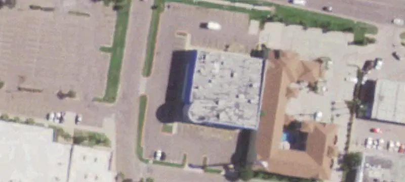 Restaurant Building with Two Bars