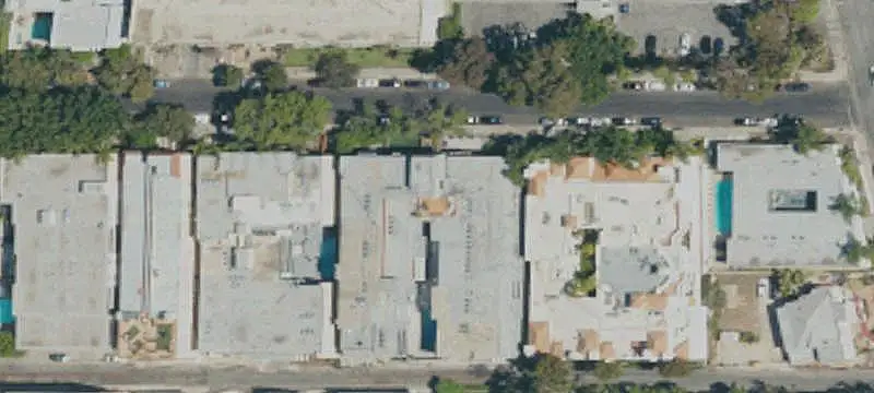 39-Unit Apartment Building