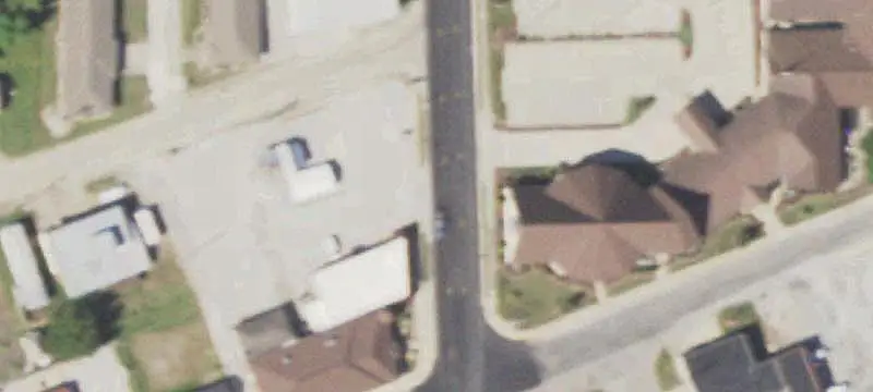 9-Unit Brick Apartment Building