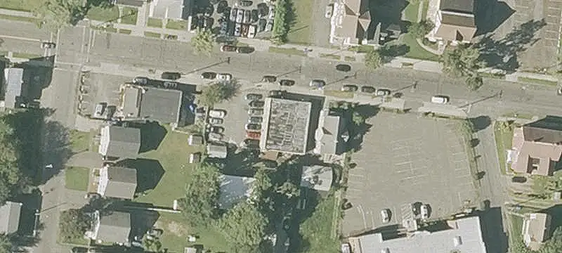 Auto Repair Property With Lifts