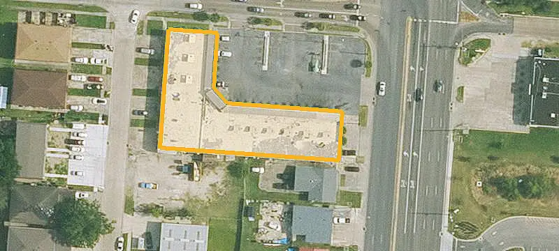 C-2 Retail Strip Center