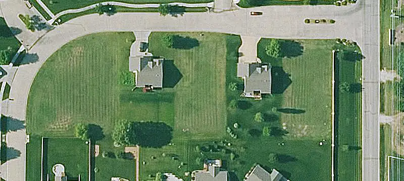 Land / Vacant Lot