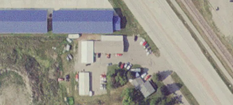 Flex Property with Storage Units