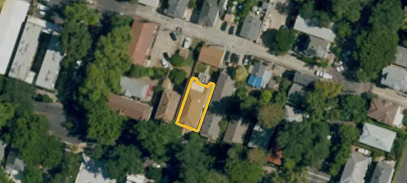 4-Unit Remodeled Apartment Building