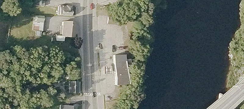 Three-Bay Auto Shop with Car Lift