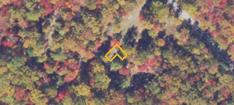 Land / Fee Simple