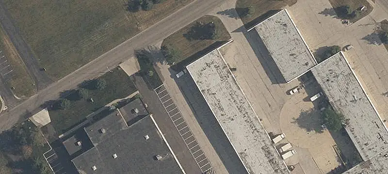 Flex Space with Ample Parking