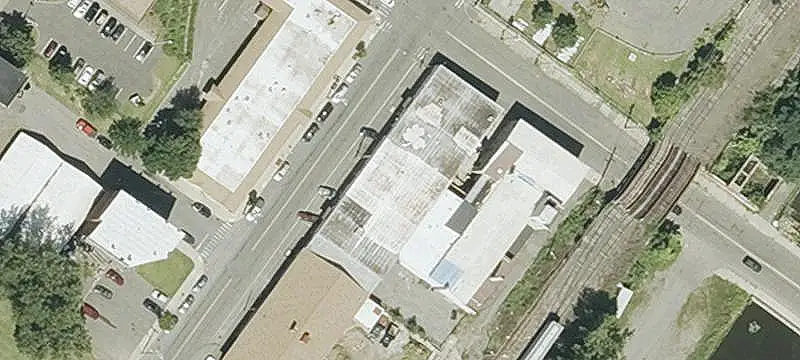 Corner Flex Space with Loading Dock