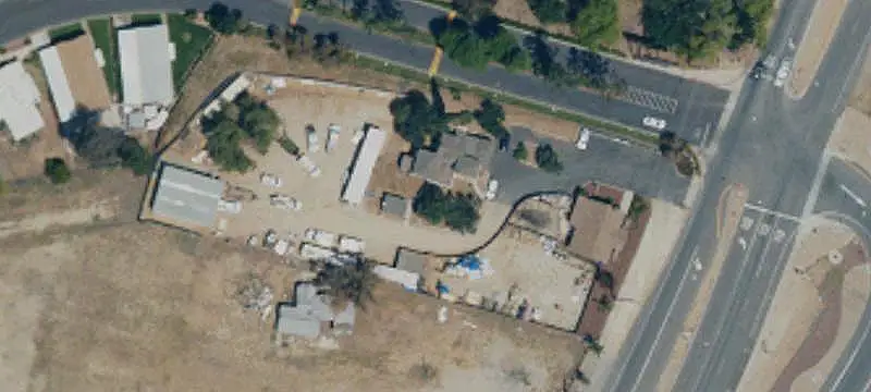 Mixed-Use Property with Freeway Frontage