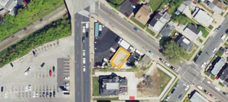 Corner Automotive Service Property