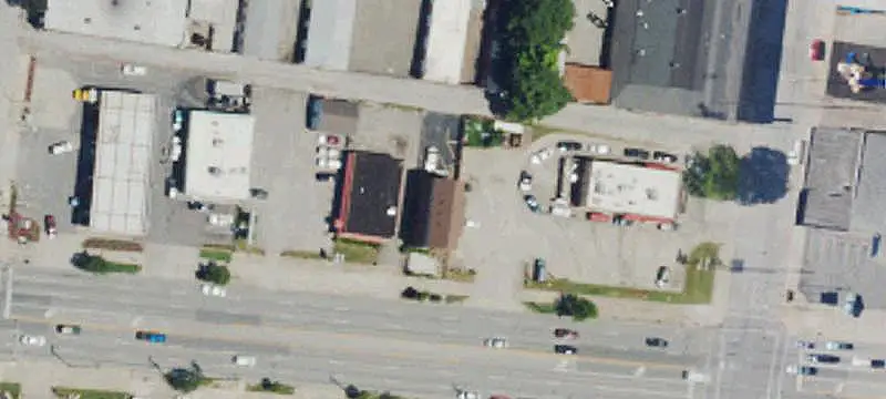 Mixed-Use Property with Showroom