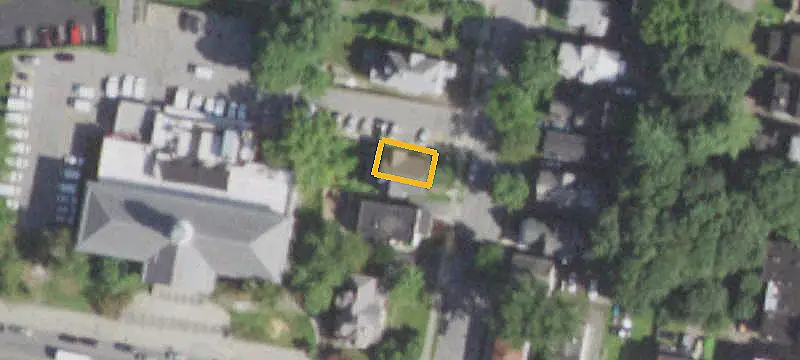 Vacant 3-Unit Triplex