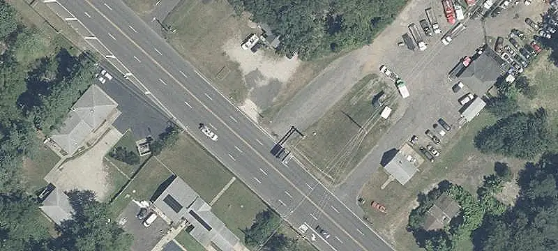 Commercial Land at Signalized Corner