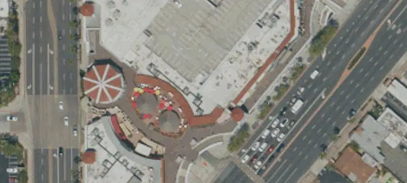 Entertainment-Anchored Shopping Center