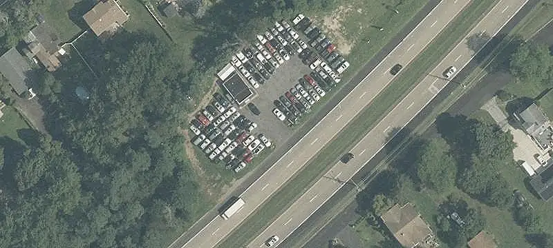 Freestanding Automotive Property
