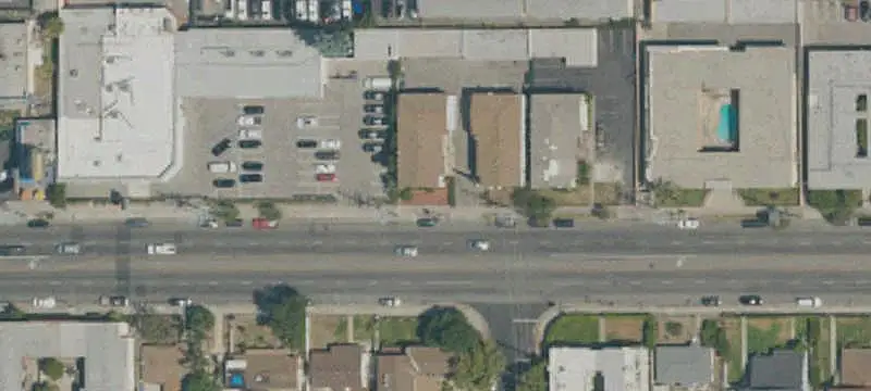 Six-Unit Apartment Building