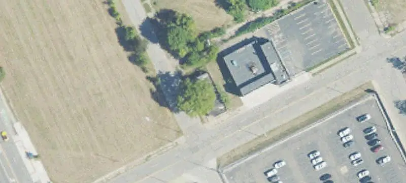 B4-Zoned Storefront Building