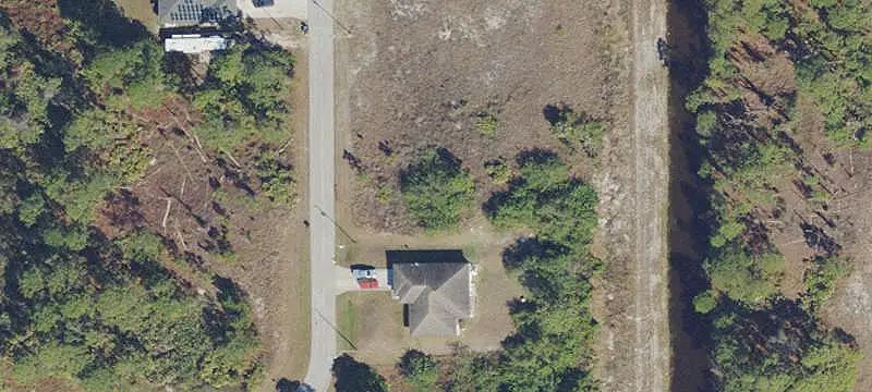 629 Aspen S Avenue, Lehigh Acres, FL 33974