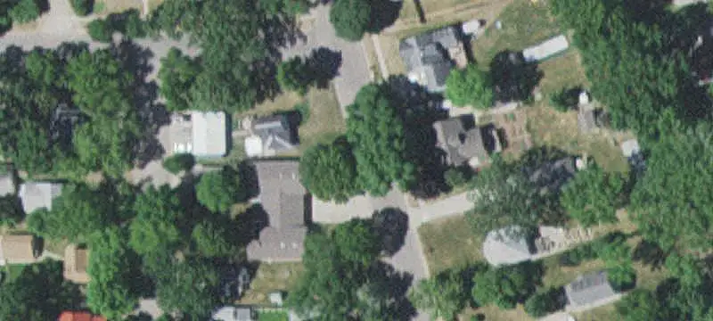 Maintained Triplex with Garage Stalls