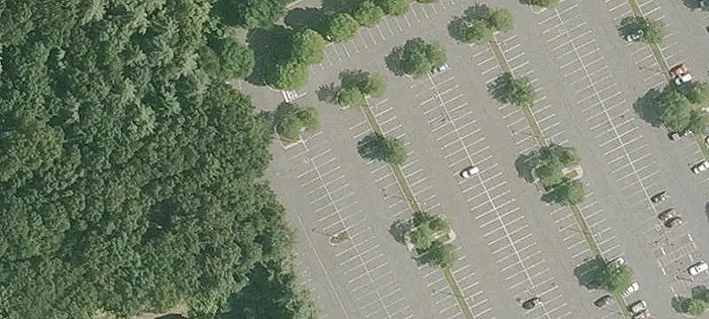 Shadow-Anchored Retail Center
