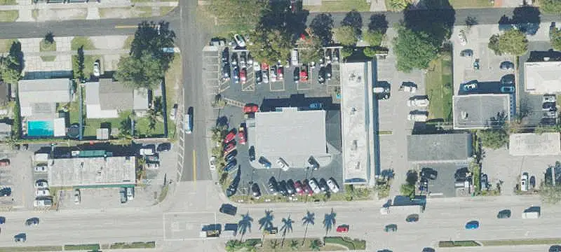 BU-2 Storefront Property