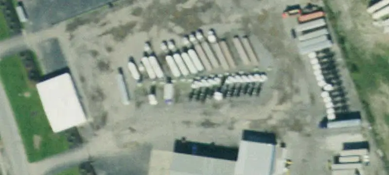Flex Building with Drive-In Doors