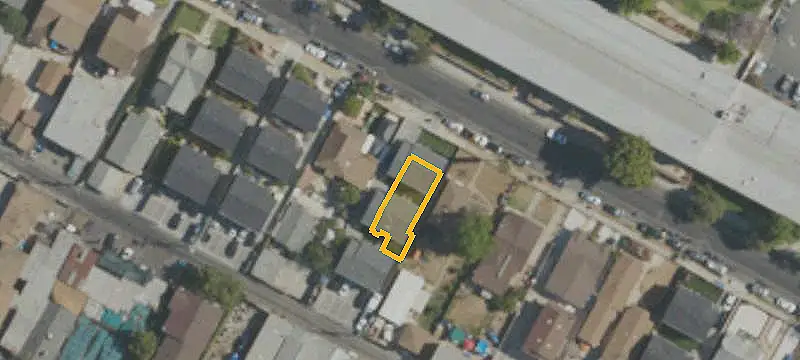 Six-Unit Apartment Building
