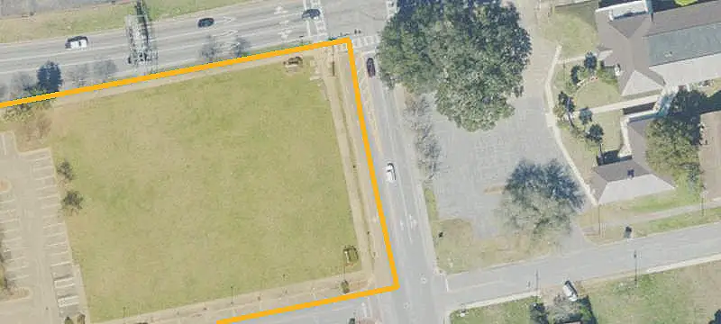 Lots/Land