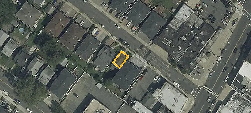 Two-Unit Duplex with Finished Spaces