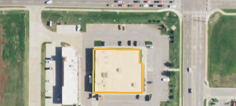 Signalized Commercial Land