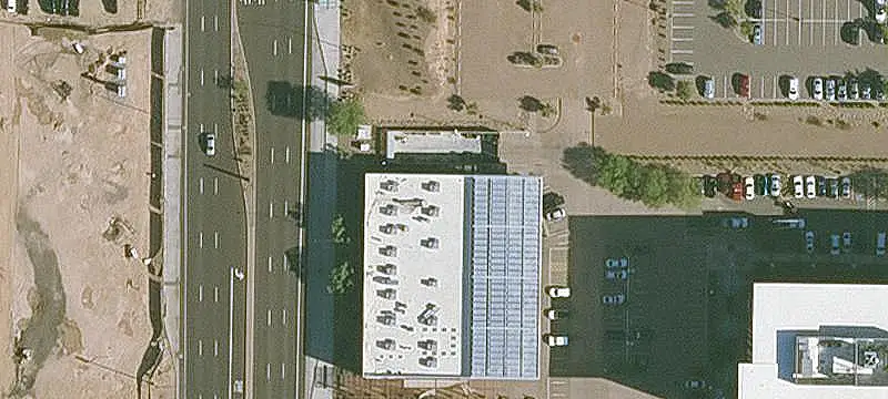 4-Tenant Restaurant Shopping Center