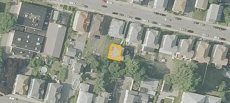 Updated Triplex with New Roof
