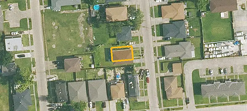 Duplex Property Near Major Roadways