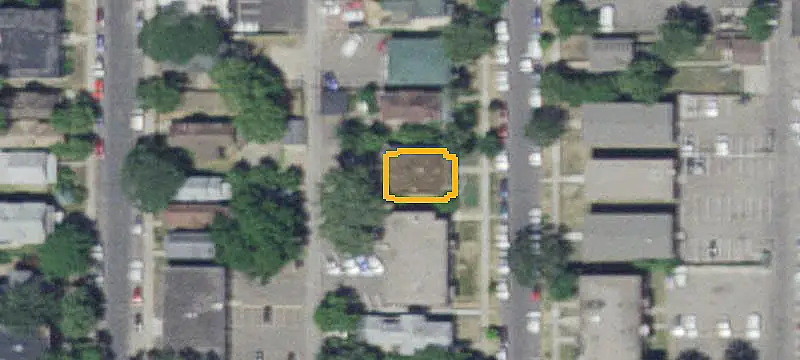 Updated Quadplex with Coin Laundry