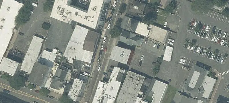 Freestanding Mixed-Use Building