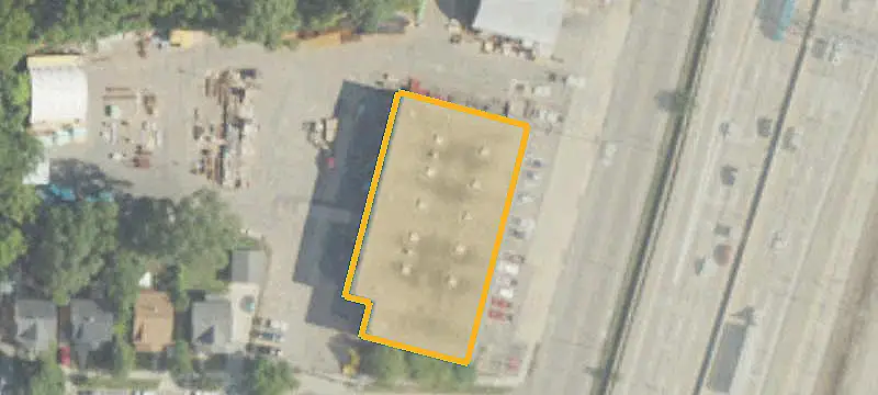 Flex Space with Fenced Yard